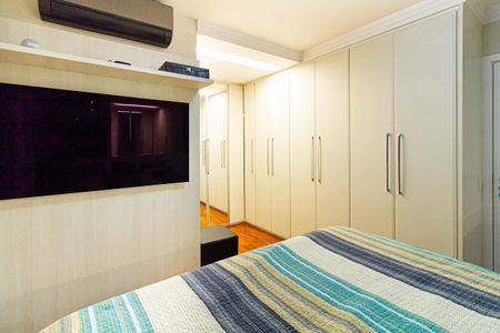 Apartamento à venda com 186m², 4 quartos e 3 vagasSuíte 2