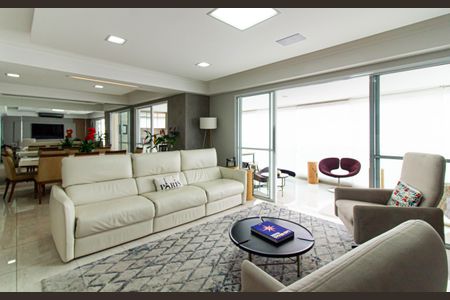 Sala de apartamento à venda com 4 quartos, 186m² em Vila Romana, São Paulo