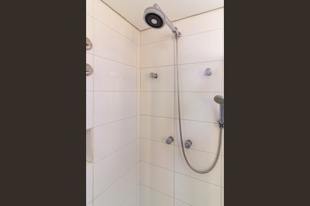 Apartamento à venda com 186m², 4 quartos e 3 vagasBanheiro da Suíte 2