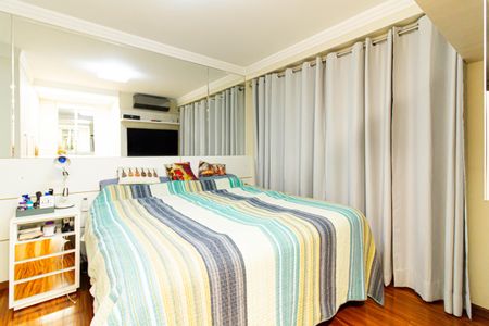 Apartamento à venda com 186m², 4 quartos e 3 vagasSuíte 2