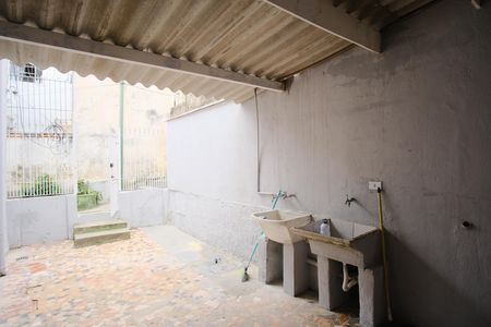 Casa de condomínio para alugar com 140m², 2 quartos e sem vagaQuintal