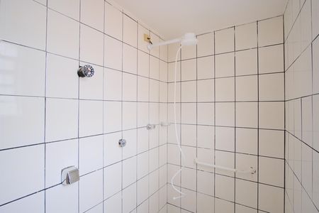 Casa de condomínio para alugar com 140m², 2 quartos e sem vagaBanheiro da Suíte