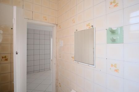 Casa de condomínio para alugar com 140m², 2 quartos e sem vagaBanheiro andar de baixo