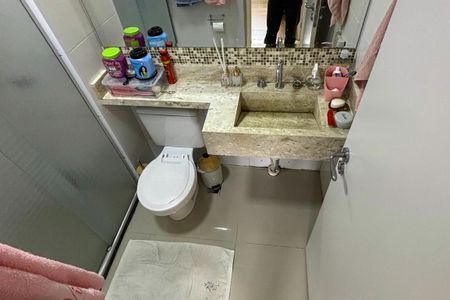 Apartamento à venda com 55m², 2 quartos e 1 vagaBanheiro 