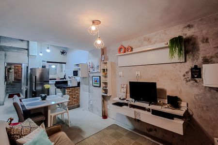 Casa para alugar com 90m², 2 quartos e 1 vaga Casa para alugar com 90m², 2 quartos e 1 vagaSala