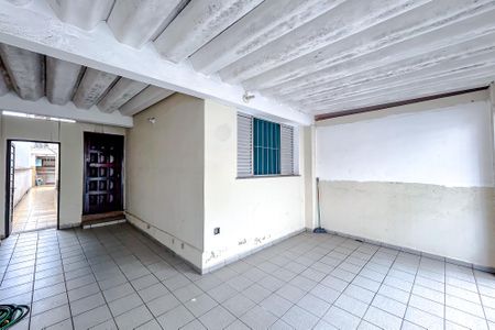 Casa à venda com 160m², 3 quartos e 2 vagasGaragem