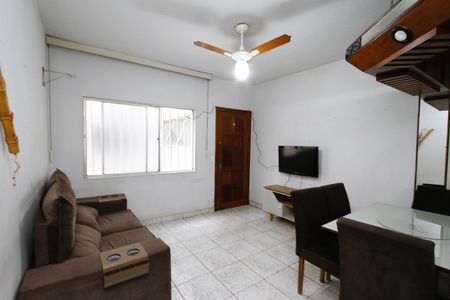 Sala de apartamento para alugar com 3 quartos, 60m² em Jardim Montanhês, Belo Horizonte
