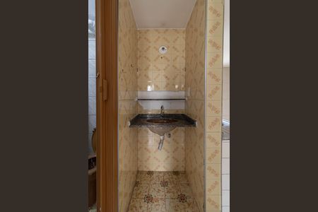 Apartamento para alugar com 52m², 3 quartos e sem vagaBanheiro