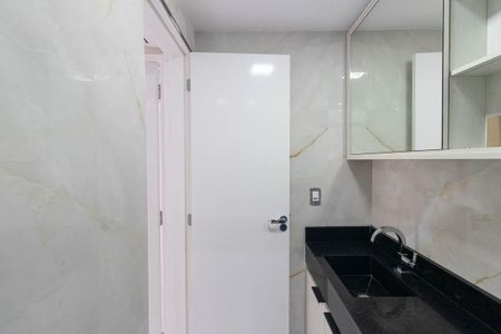 Apartamento para alugar com 60m², 3 quartos e 1 vaga Apartamento para alugar com 60m², 3 quartos e 1 vagaBanheiro da Suíte