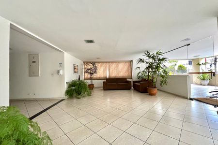 Apartamento à venda com 55m², 1 quarto e sem vaga Apartamento à venda com 55m², 1 quarto e sem vagaHall social