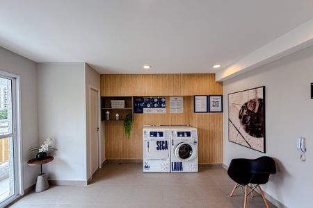 Apartamento à venda com 42m², 2 quartos e sem vagaÁrea comum