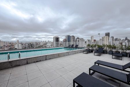 Apartamento à venda com 42m², 2 quartos e sem vagaÁrea comum - Piscina