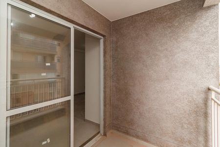 Apartamento para alugar com 42m², 2 quartos e 1 vaga Apartamento para alugar com 42m², 2 quartos e 1 vagaÁrea de Serviço e Varanda