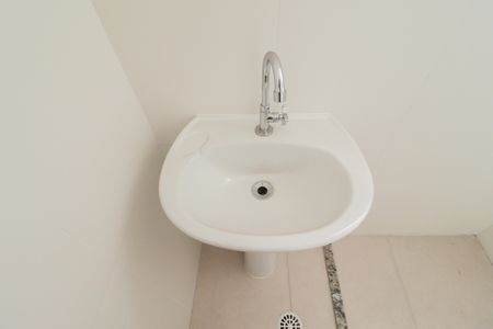 Apartamento à venda com 41m², 2 quartos e sem vaga Apartamento à venda com 41m², 2 quartos e sem vagaBanheiro