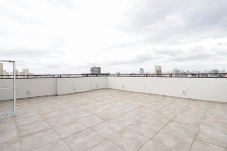 Apartamento à venda com 41m², 2 quartos e sem vaga Apartamento à venda com 41m², 2 quartos e sem vagaTerraço