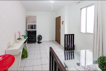 Sala de apartamento à venda com 2 quartos, 53m² em João Pinheiro, Belo Horizonte
