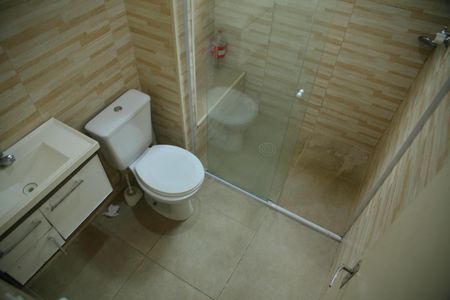 Casa à venda com 150m², 2 quartos e 2 vagasBanheiro Social 