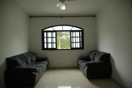 Sala de casa para alugar com 2 quartos, 150m² em Jardim Lavinia, São Bernardo do Campo