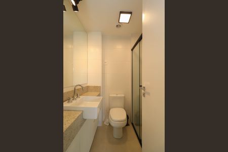 Apartamento para alugar com 80m², 2 quartos e 1 vaga Apartamento para alugar com 80m², 2 quartos e 1 vagaBanheiro da Suíte