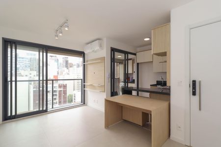 Apartamento para alugar com 80m², 2 quartos e 1 vaga Apartamento para alugar com 80m², 2 quartos e 1 vagaSala
