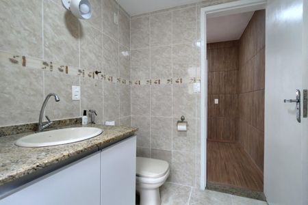 Apartamento para alugar com 70m², 2 quartos e sem vagaBanheiro Social