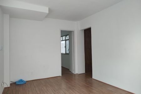 Sala de apartamento para alugar com 2 quartos, 70m² em Freguesia (jacarepaguá), Rio de Janeiro