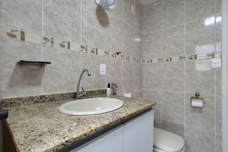 Apartamento para alugar com 70m², 2 quartos e sem vagaBanheiro Social