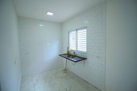Cozinha de casa para alugar com 2 quartos, 70m² em Quarta Parada, São Paulo