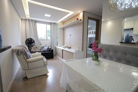 Sala de apartamento para alugar com 2 quartos, 53m² em Utinga, Santo André