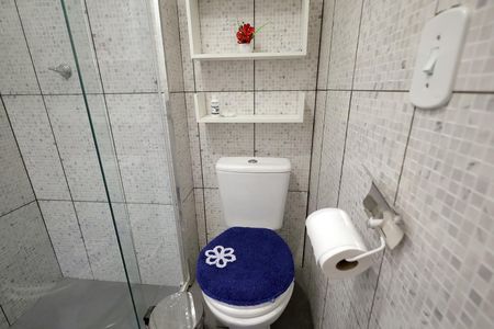 Apartamento para alugar com 53m², 2 quartos e sem vaga Apartamento para alugar com 53m², 2 quartos e sem vagaBanheiro