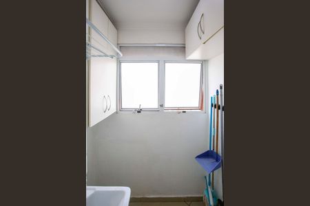 Apartamento à venda com 45m², 2 quartos e 1 vagaÁrea de Serviço