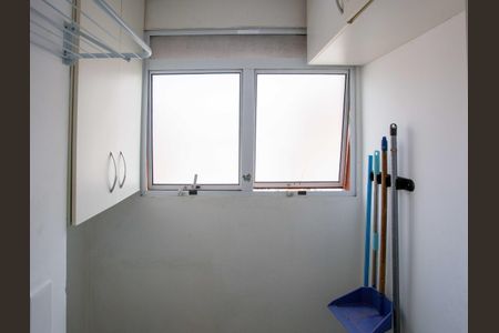 Apartamento à venda com 45m², 2 quartos e 1 vagaÁrea de Serviço