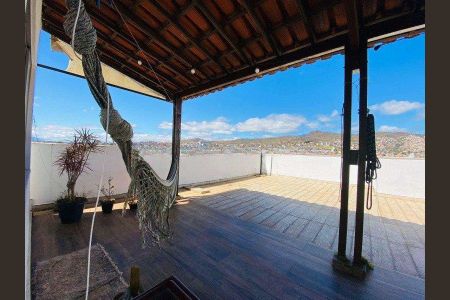 Apartamento à venda com 180m², 3 quartos e 1 vaga
