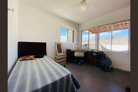 Apartamento à venda com 180m², 3 quartos e 1 vaga