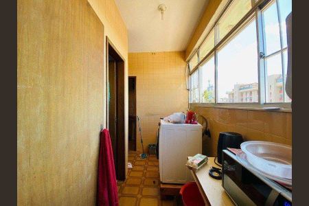 Apartamento à venda com 180m², 3 quartos e 1 vaga