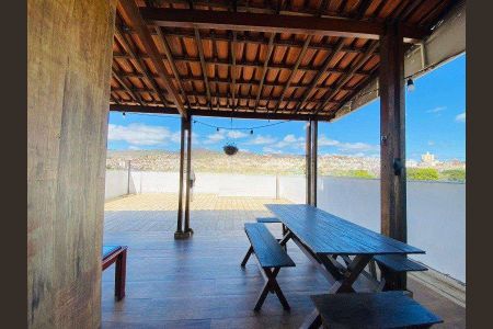 Apartamento à venda com 180m², 3 quartos e 1 vaga