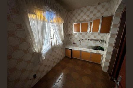 Casa à venda com 5 quartos, 400m² em Sagrada Família, Belo Horizonte