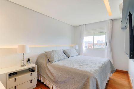 Apartamento à venda com 135m², 2 quartos e 2 vagas Apartamento à venda com 135m², 2 quartos e 2 vagasSuíte 1