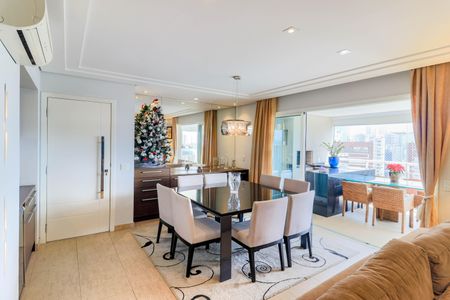 Apartamento à venda com 135m², 2 quartos e 2 vagas Apartamento à venda com 135m², 2 quartos e 2 vagasSala