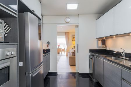 Apartamento à venda com 135m², 2 quartos e 2 vagas Apartamento à venda com 135m², 2 quartos e 2 vagasCozinha