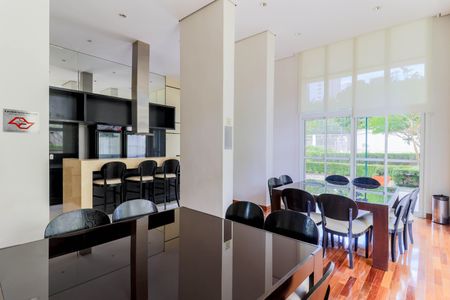 Apartamento à venda com 135m², 2 quartos e 2 vagas Apartamento à venda com 135m², 2 quartos e 2 vagasÁrea comum - Salão de festas