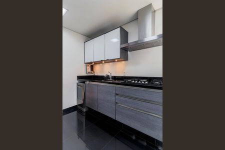 Apartamento à venda com 135m², 2 quartos e 2 vagas Apartamento à venda com 135m², 2 quartos e 2 vagasCozinha