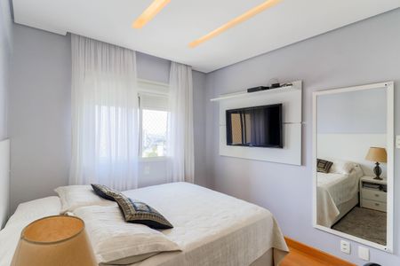 Apartamento à venda com 135m², 2 quartos e 2 vagas Apartamento à venda com 135m², 2 quartos e 2 vagasSuíte 2