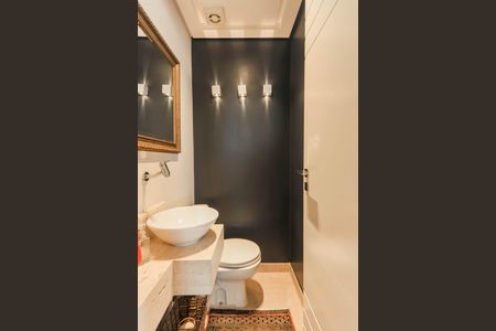 Apartamento à venda com 135m², 2 quartos e 2 vagas Apartamento à venda com 135m², 2 quartos e 2 vagasLavabo