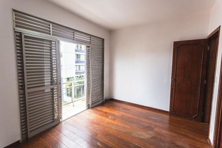 Apartamento à venda com 277m², 5 quartos e 2 vagas