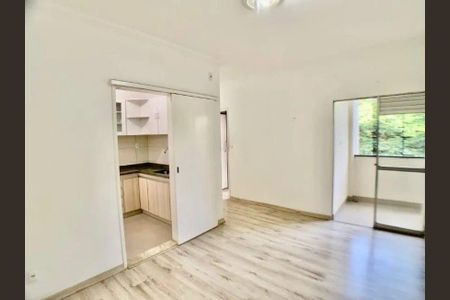 Apartamento à venda com 2 quartos, 80m² em Estoril, Belo Horizonte