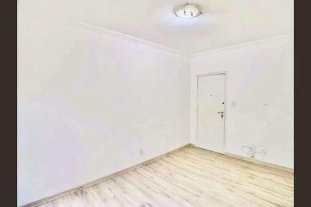 Apartamento à venda com 80m², 2 quartos e 1 vaga