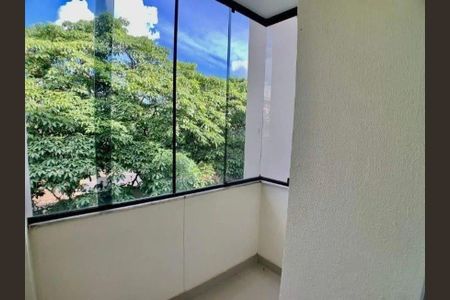 Apartamento à venda com 80m², 2 quartos e 1 vaga
