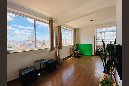 Apartamento à venda com 5 quartos, 350m² em Santa Tereza, Belo Horizonte