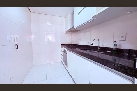 Apartamento à venda com 72m², 3 quartos e 2 vagas